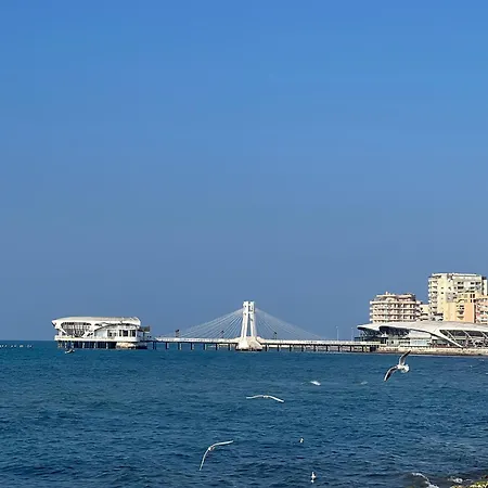 Apartment Sea View Qerret