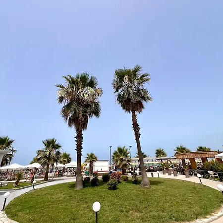 Sea View Qerret Apartment